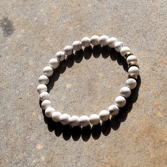 Howlite Stone Bead Handmade Bracelet Set of 4 - Picture 7 of 8
